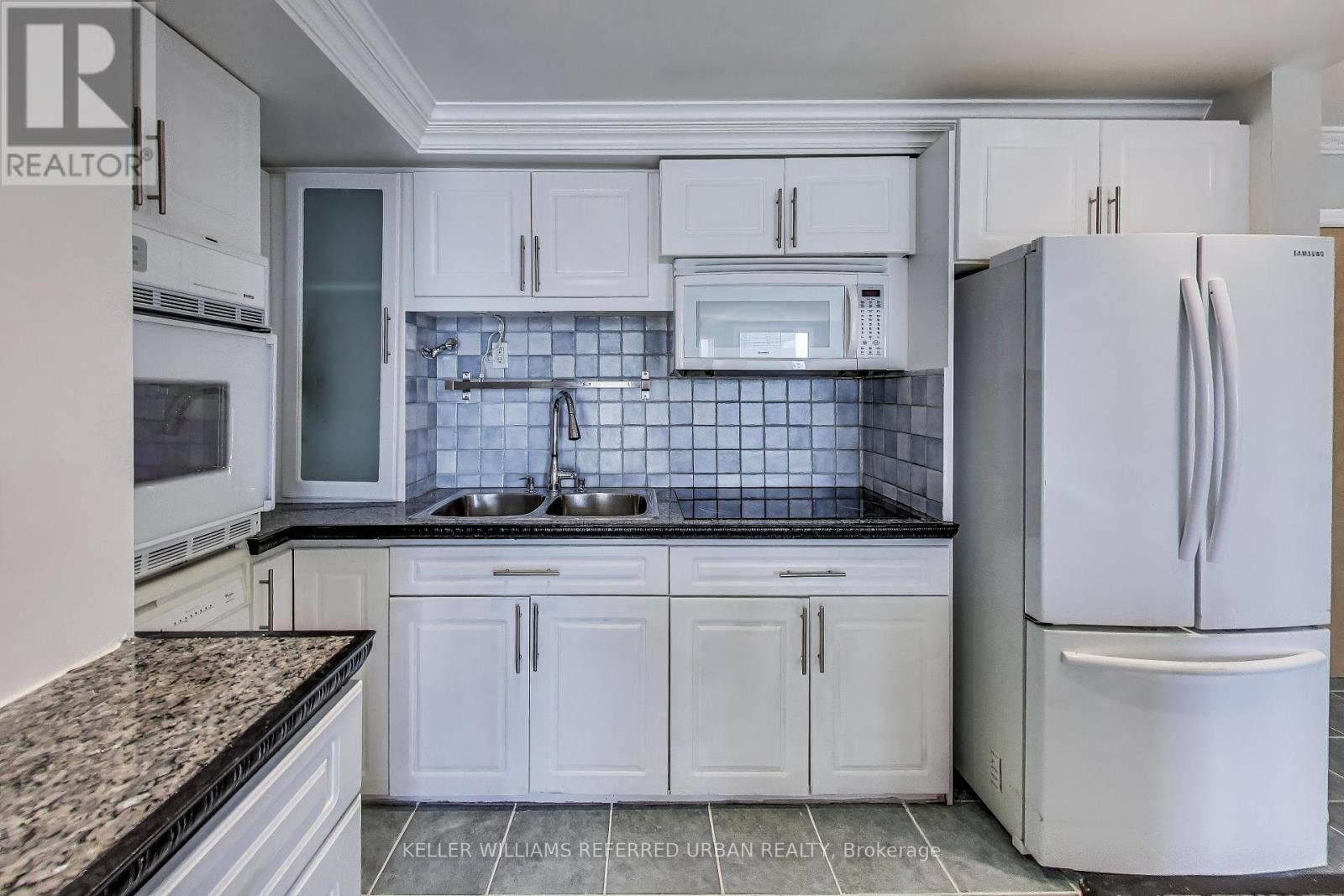 502 - 5 Concorde Place, Toronto, Ontario  M3C 3M8 - Photo 19 - C12443398