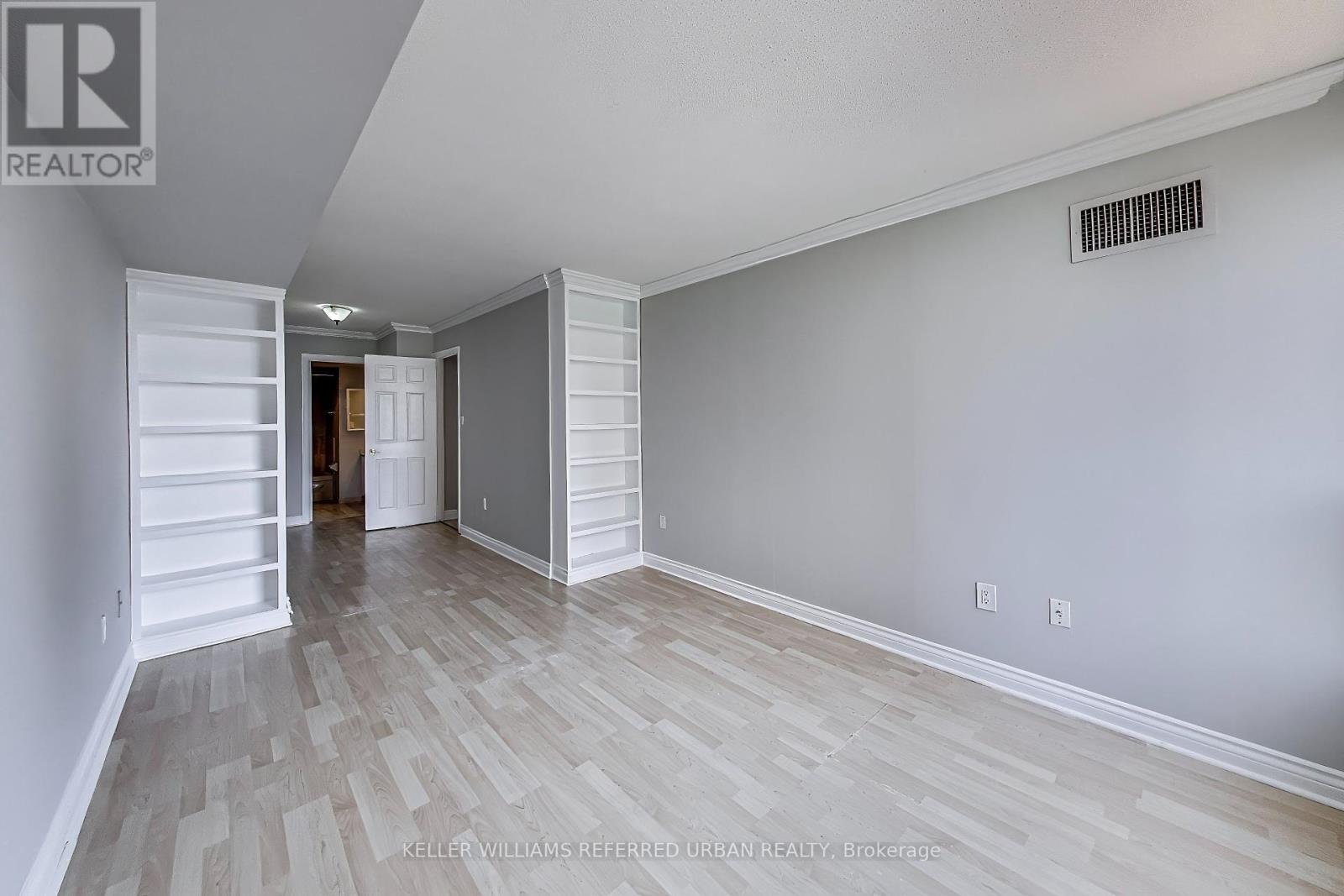502 - 5 Concorde Place, Toronto, Ontario  M3C 3M8 - Photo 21 - C12443398