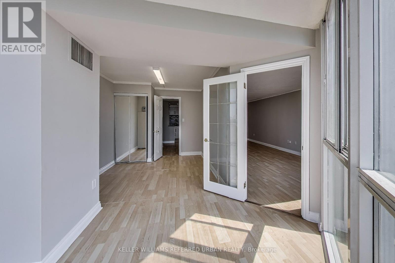 502 - 5 Concorde Place, Toronto, Ontario  M3C 3M8 - Photo 28 - C12443398