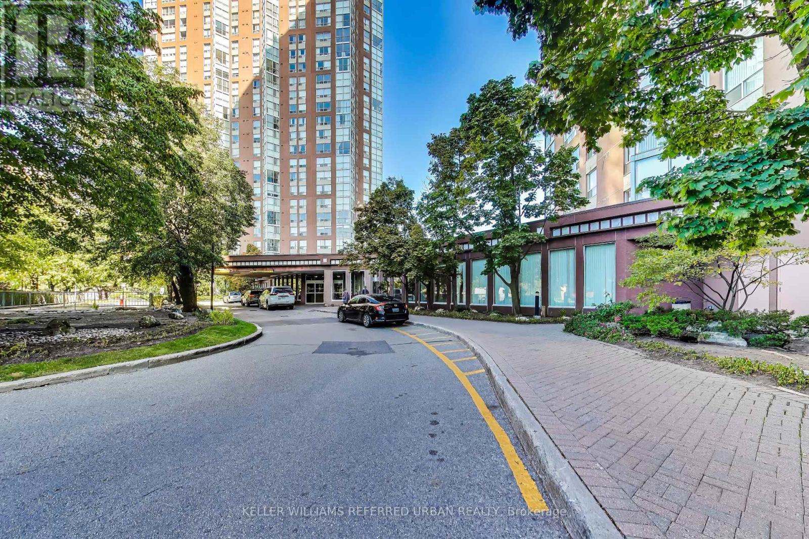 502 - 5 Concorde Place, Toronto, Ontario  M3C 3M8 - Photo 5 - C12443398