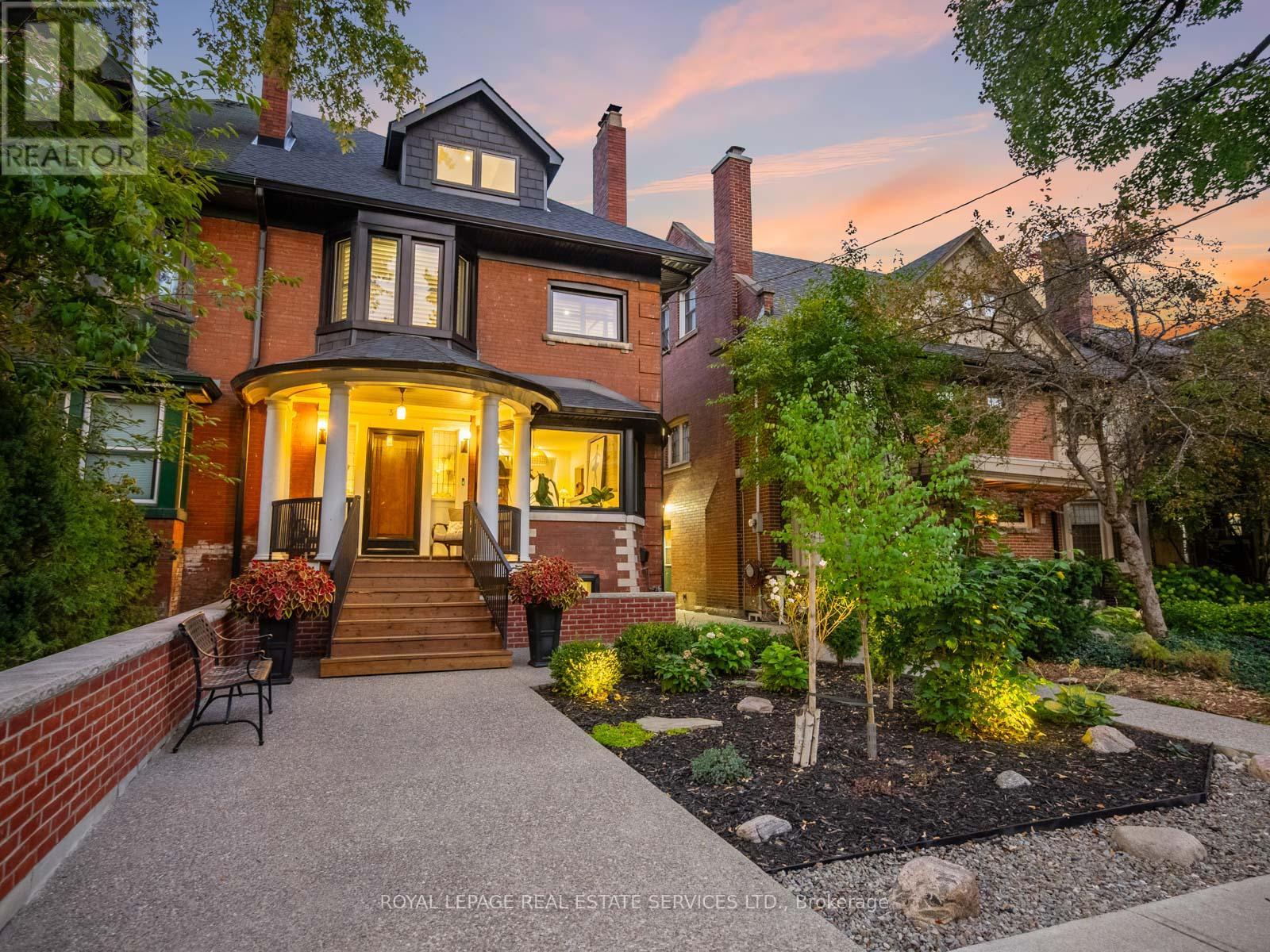 303 Rusholme Road, Toronto (Dufferin Grove), Ontario  M6H 2Y9 - Photo 2 - C12443429