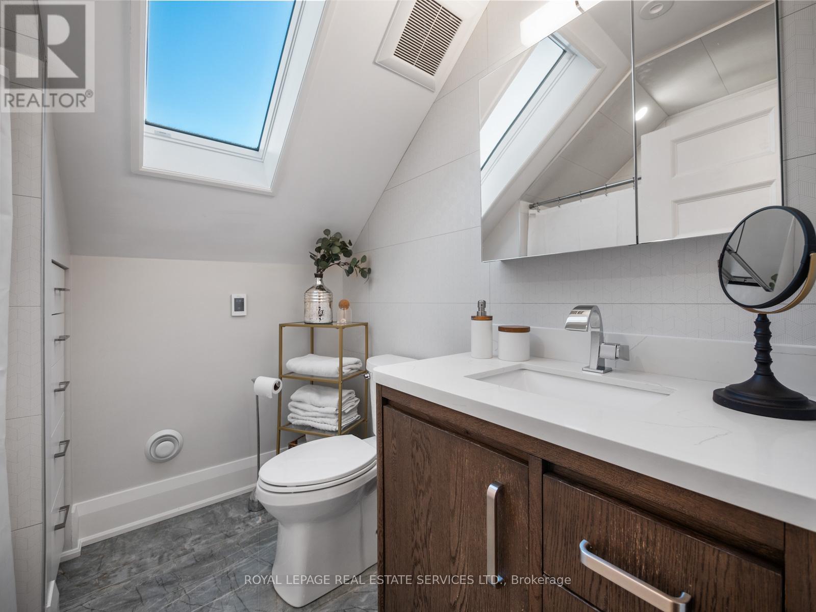 303 Rusholme Road, Toronto (Dufferin Grove), Ontario  M6H 2Y9 - Photo 35 - C12443429