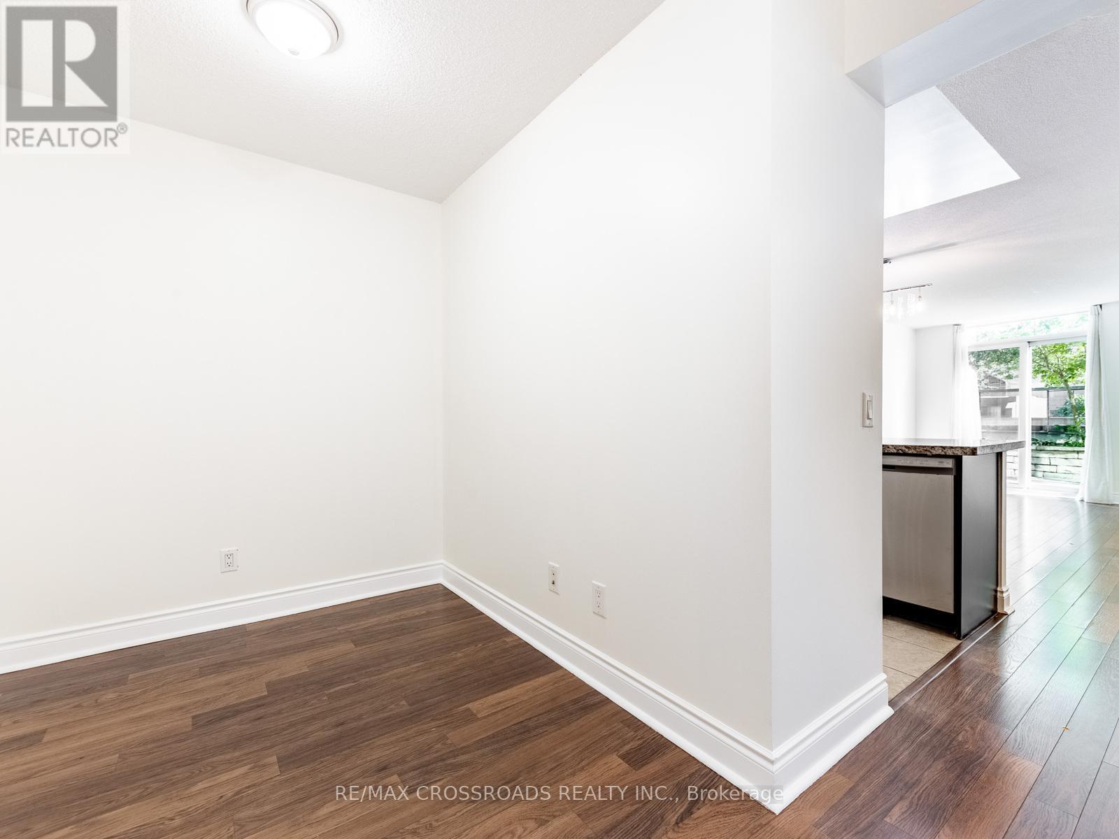 324 - 25 Greenview Avenue, Toronto (Newtonbrook West), Ontario  M2M 0A5 - Photo 10 - C12443459