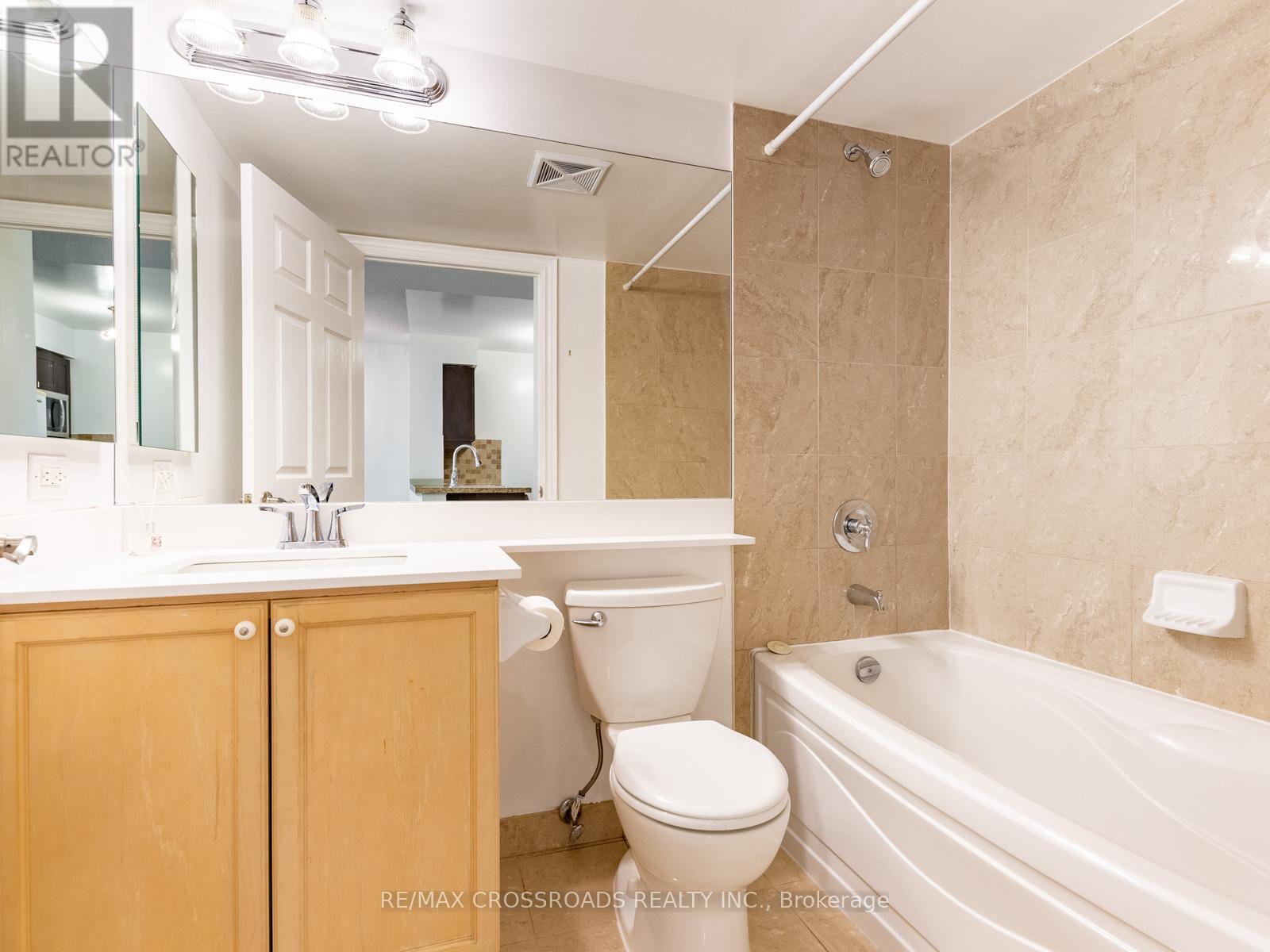 324 - 25 Greenview Avenue, Toronto (Newtonbrook West), Ontario  M2M 0A5 - Photo 15 - C12443459
