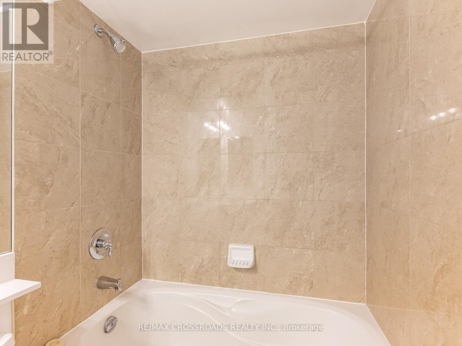 324 - 25 Greenview Avenue, Toronto (Newtonbrook West), Ontario  M2M 0A5 - Photo 16 - C12443459