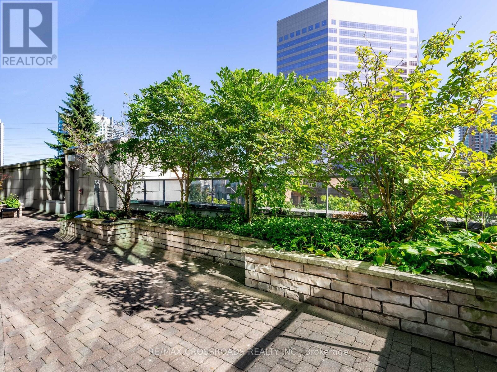 324 - 25 Greenview Avenue, Toronto (Newtonbrook West), Ontario  M2M 0A5 - Photo 25 - C12443459