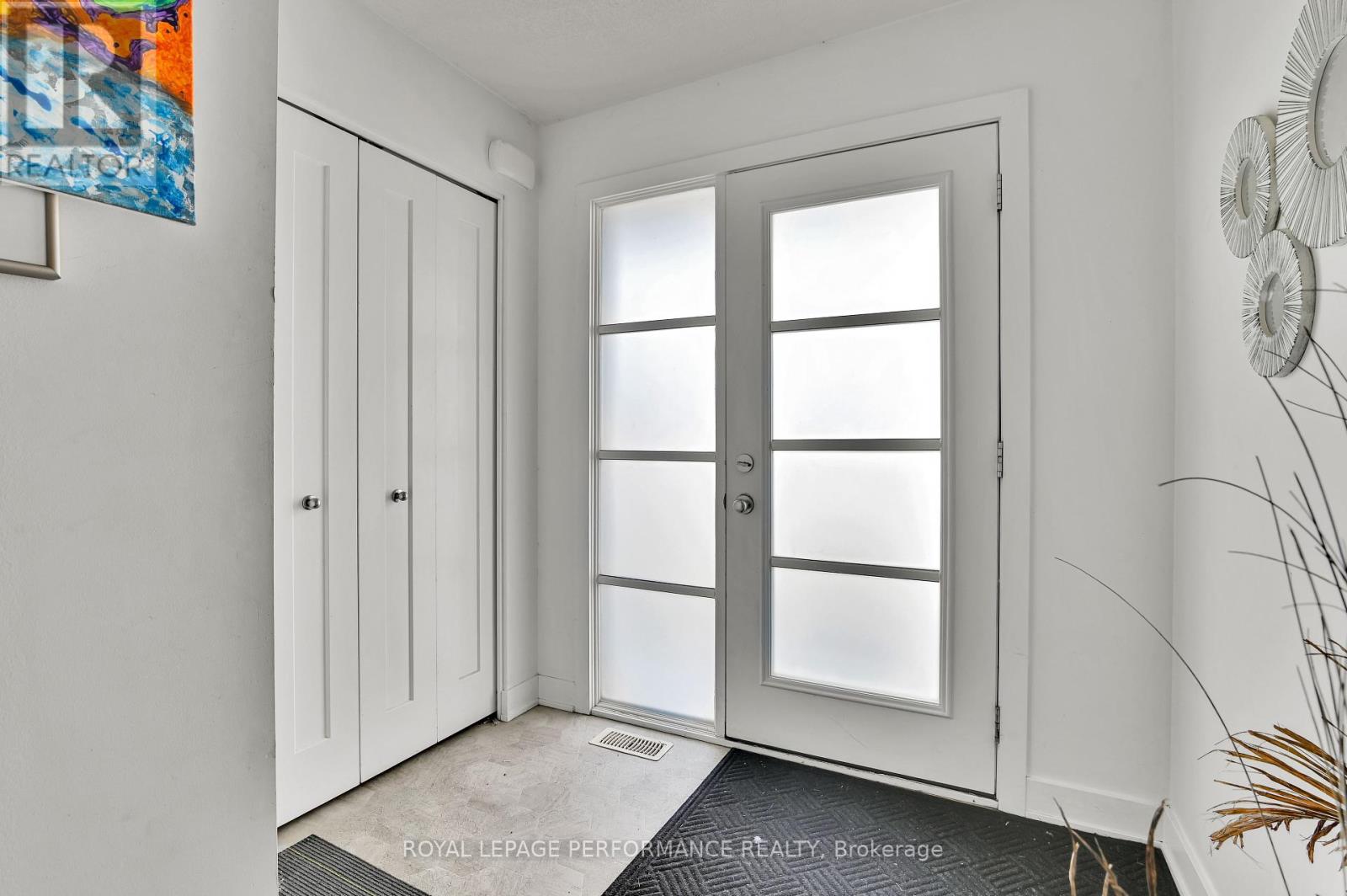 609 Robert Street, Clarence-Rockland, Ontario  K4K 1E8 - Photo 2 - X12380364