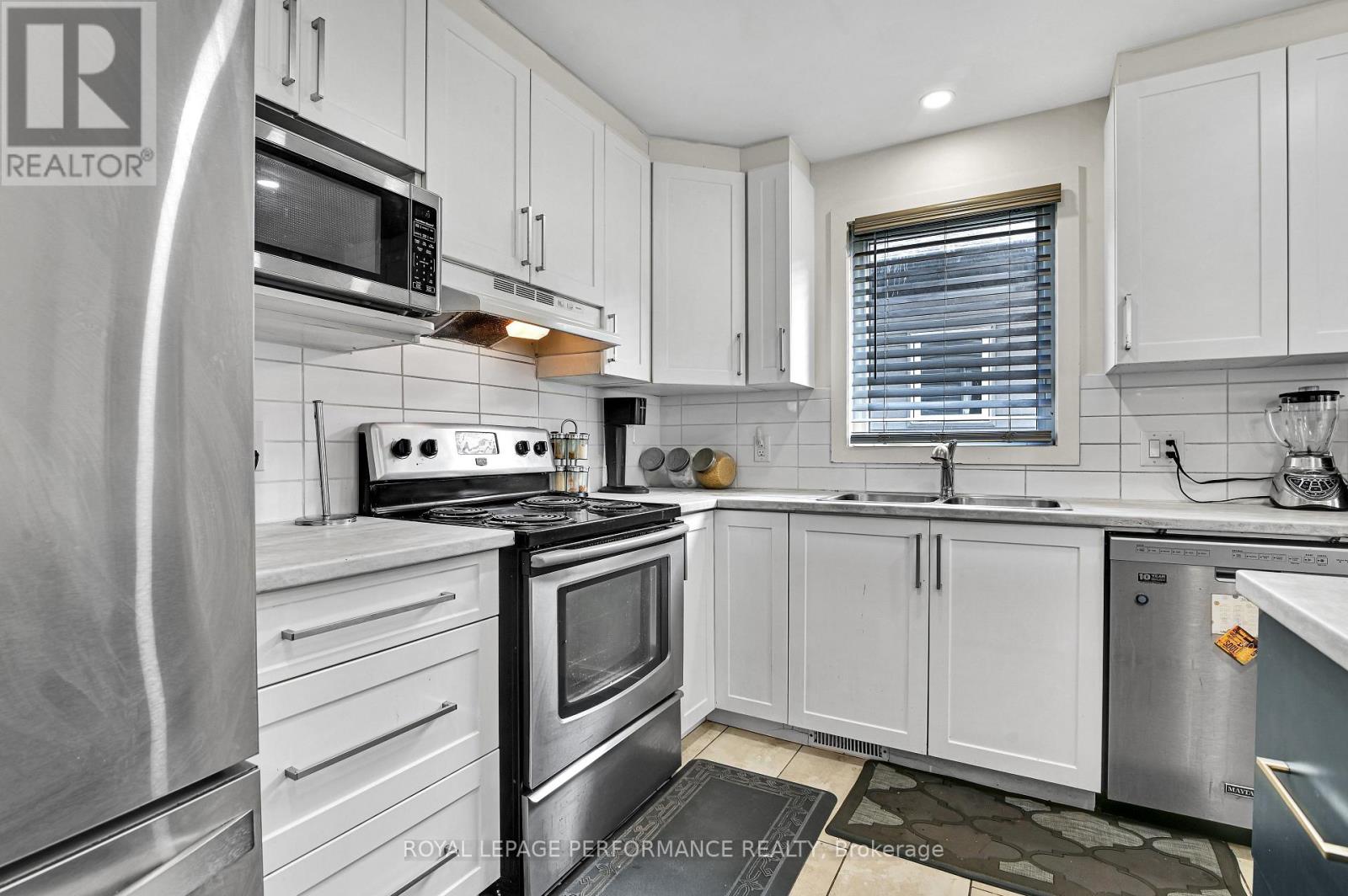 609 Robert Street, Clarence-Rockland, Ontario  K4K 1E8 - Photo 5 - X12380364