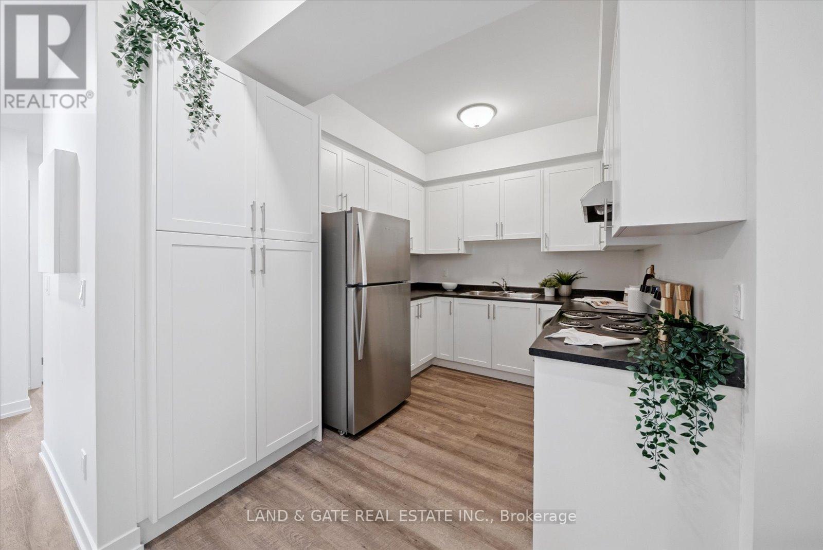 9 - 223 Albert Street, Oshawa, Ontario  L1H 4R6 - Photo 13 - E12443510
