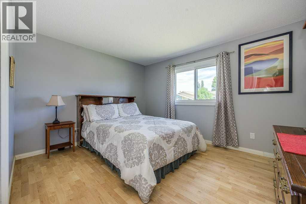 22 Mclevin Crescent, Red Deer, Alberta  T4R 1S9 - Photo 15 - A2235579