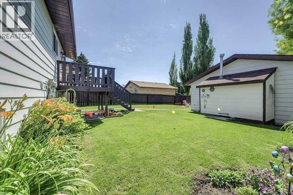 22 Mclevin Crescent, Red Deer, Alberta  T4R 1S9 - Photo 26 - A2235579