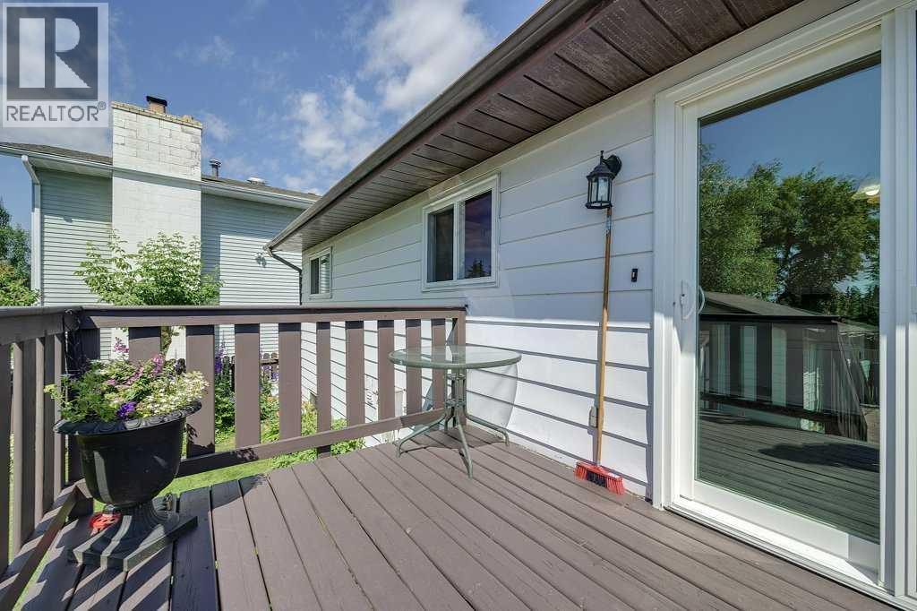 22 Mclevin Crescent, Red Deer, Alberta  T4R 1S9 - Photo 14 - A2235579