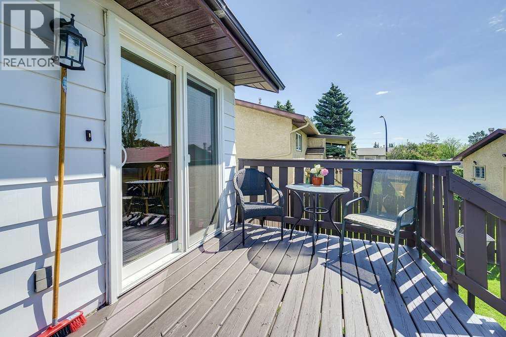 22 Mclevin Crescent, Red Deer, Alberta  T4R 1S9 - Photo 13 - A2235579