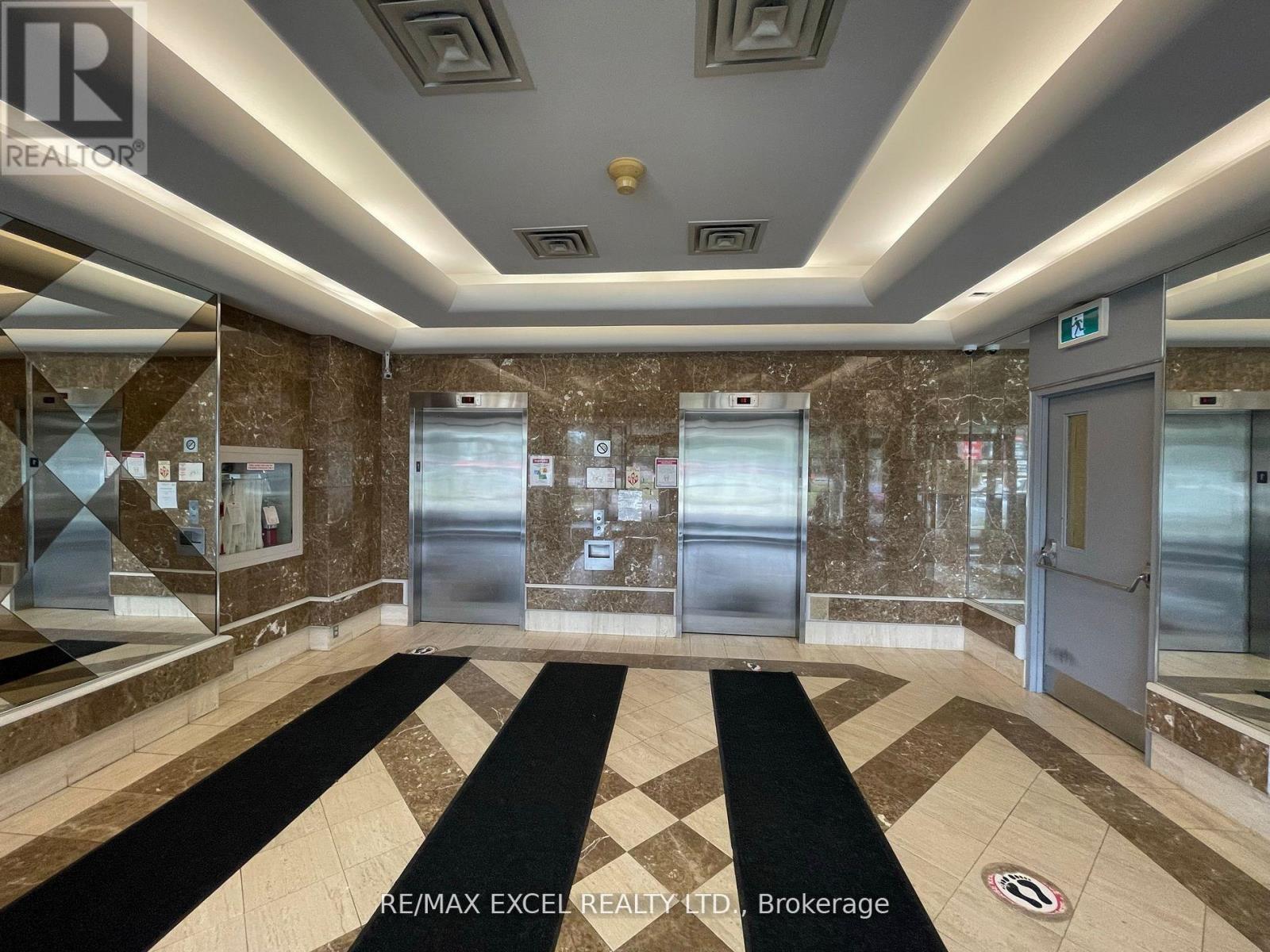 402 - 3090 Kingston Road, Toronto, Ontario  M1M 1P2 - Photo 2 - E12443432