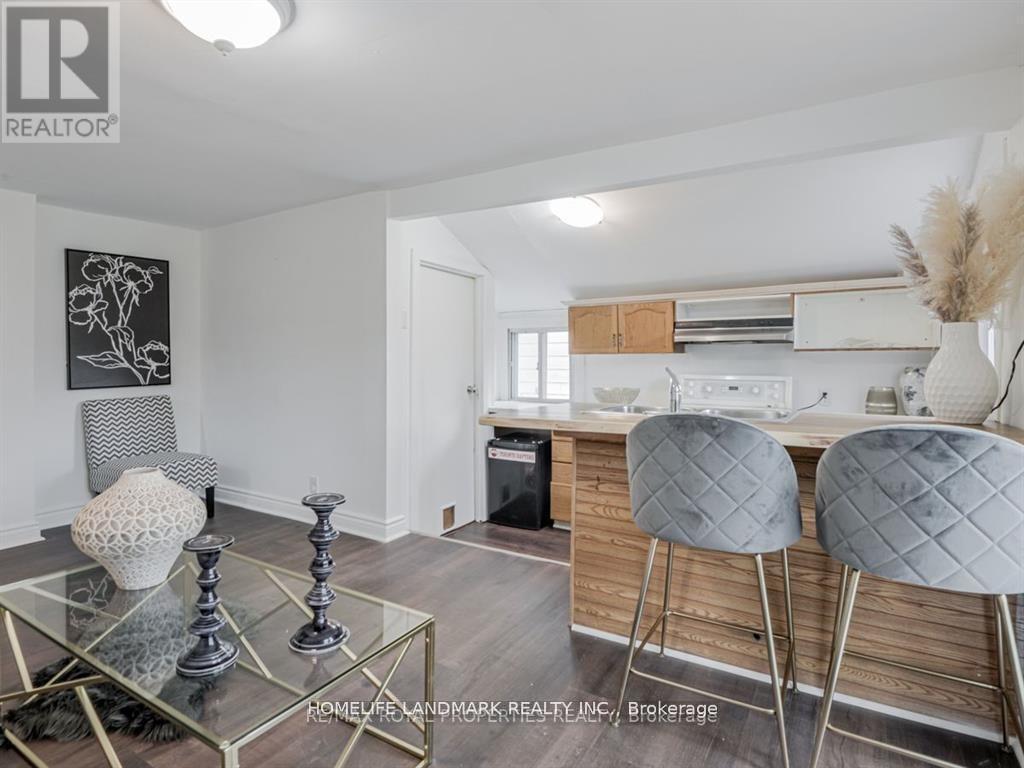2 - 187 Annis Street, Oshawa, Ontario  L1H 3P6 - Photo 4 - E12443470