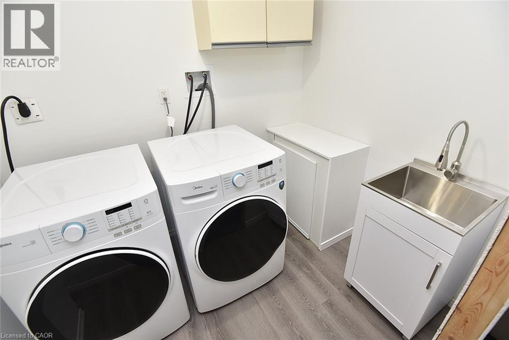 2470 Headon Forest Drive Unit# 31, Burlington, Ontario  L7M 3X3 - Photo 38 - 40776223