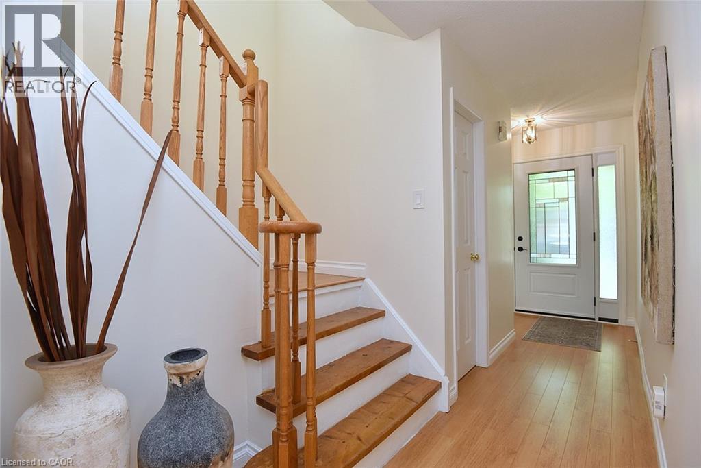 2470 Headon Forest Drive Unit# 31, Burlington, Ontario  L7M 3X3 - Photo 6 - 40776223