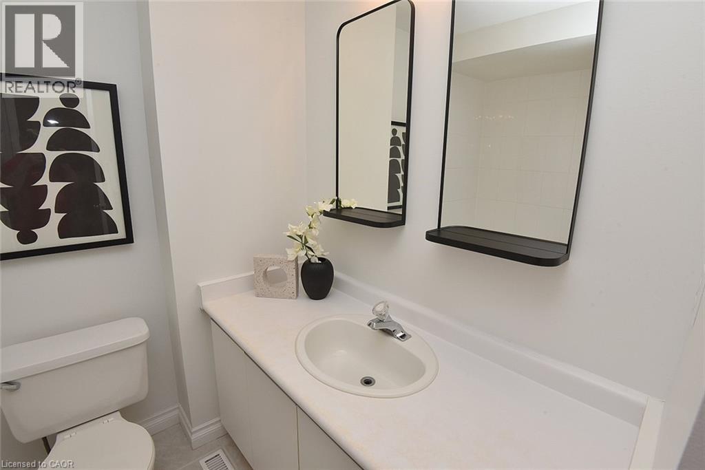 2470 Headon Forest Drive Unit# 31, Burlington, Ontario  L7M 3X3 - Photo 29 - 40776223