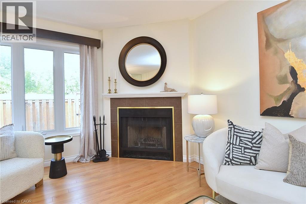 2470 Headon Forest Drive Unit# 31, Burlington, Ontario  L7M 3X3 - Photo 8 - 40776223