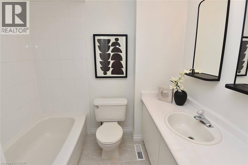 2470 Headon Forest Drive Unit# 31, Burlington, Ontario  L7M 3X3 - Photo 30 - 40776223