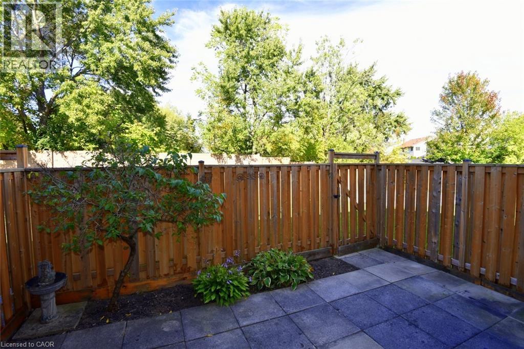 2470 Headon Forest Drive Unit# 31, Burlington, Ontario  L7M 3X3 - Photo 39 - 40776223