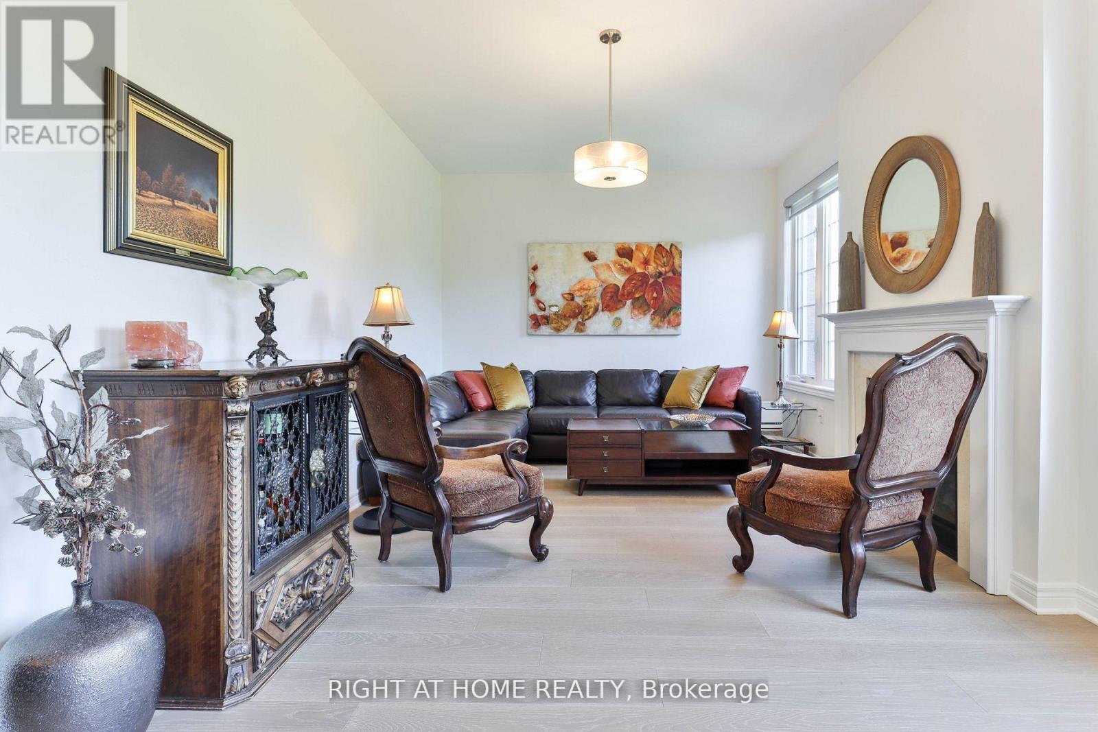 101 Roy Harper Avenue, Aurora, Ontario  L4G 0V5 - Photo 16 - N12433711