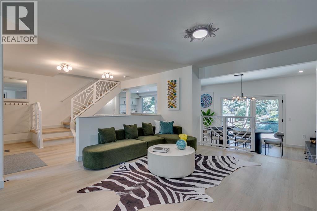 108 Canova Place Sw, Calgary, Alberta  T2W 5M9 - Photo 4 - A2259589