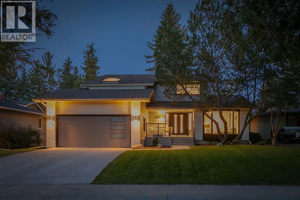 108 Canova Place Sw, Calgary, Alberta  T2W 5M9 - Photo 1 - A2259589