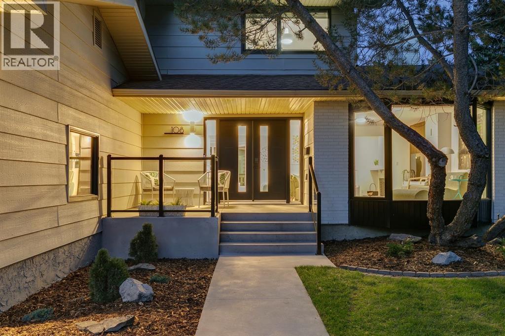 108 Canova Place Sw, Calgary, Alberta  T2W 5M9 - Photo 2 - A2259589