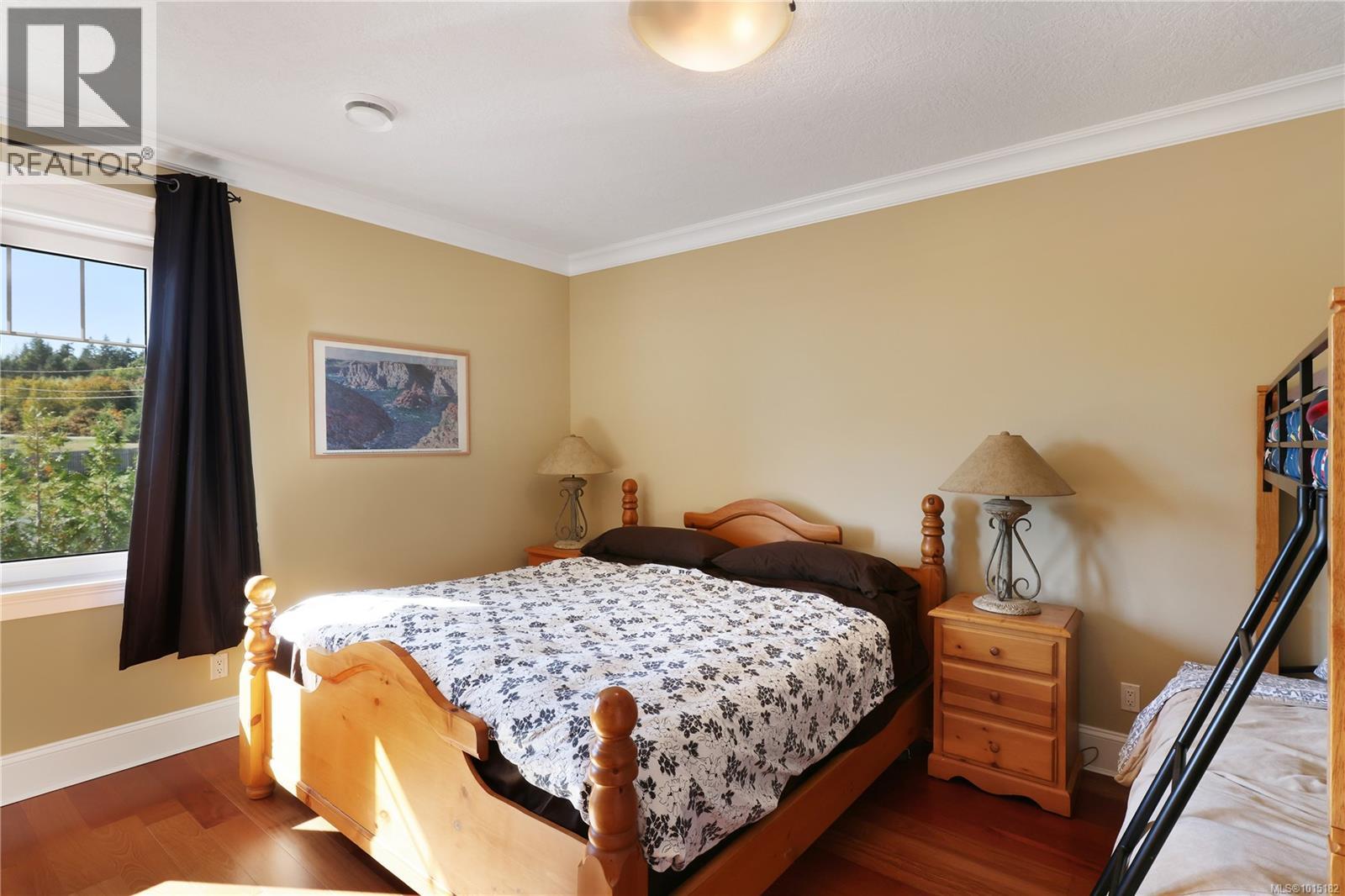 6480 Eagles Dr, Courtenay, British Columbia  V9J 1V3 - Photo 37 - 1015182
