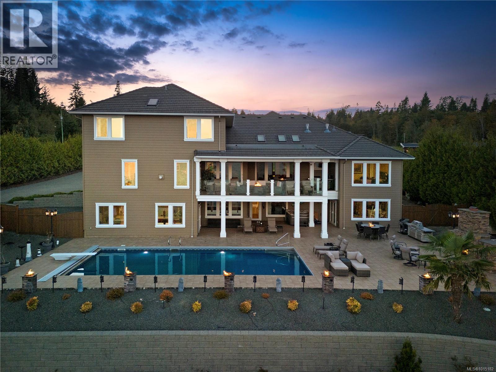 6480 Eagles Dr, Courtenay, British Columbia  V9J 1V3 - Photo 45 - 1015182