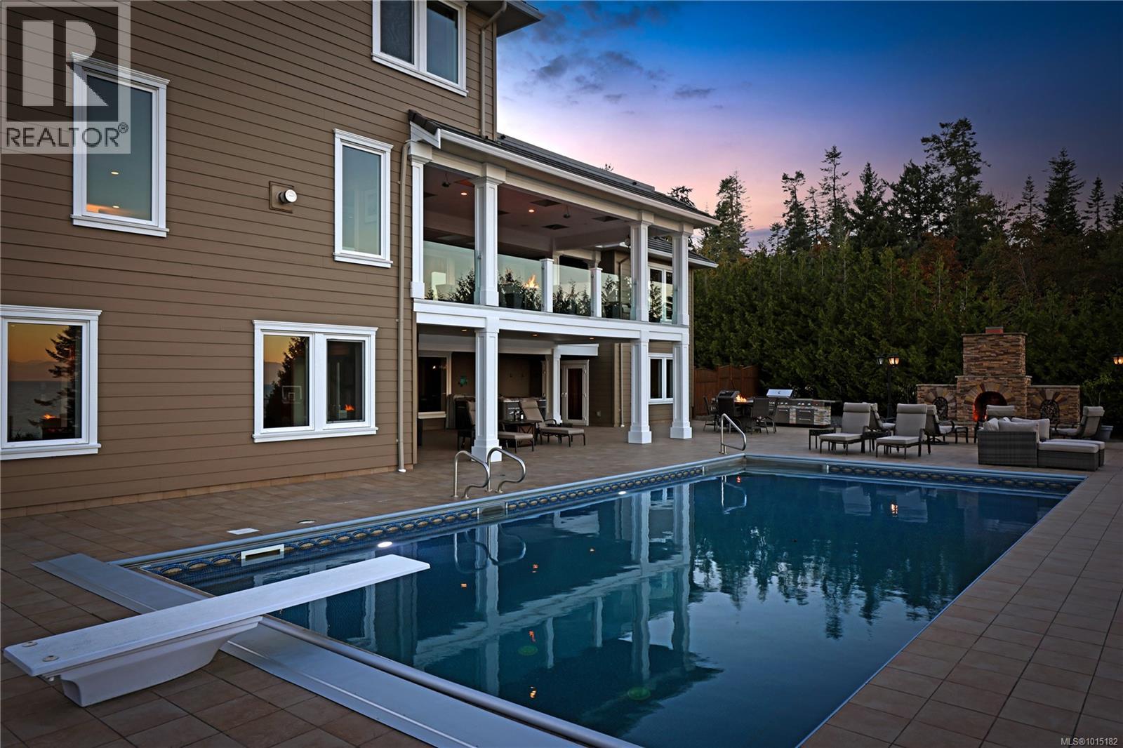 6480 Eagles Dr, Courtenay, British Columbia  V9J 1V3 - Photo 49 - 1015182