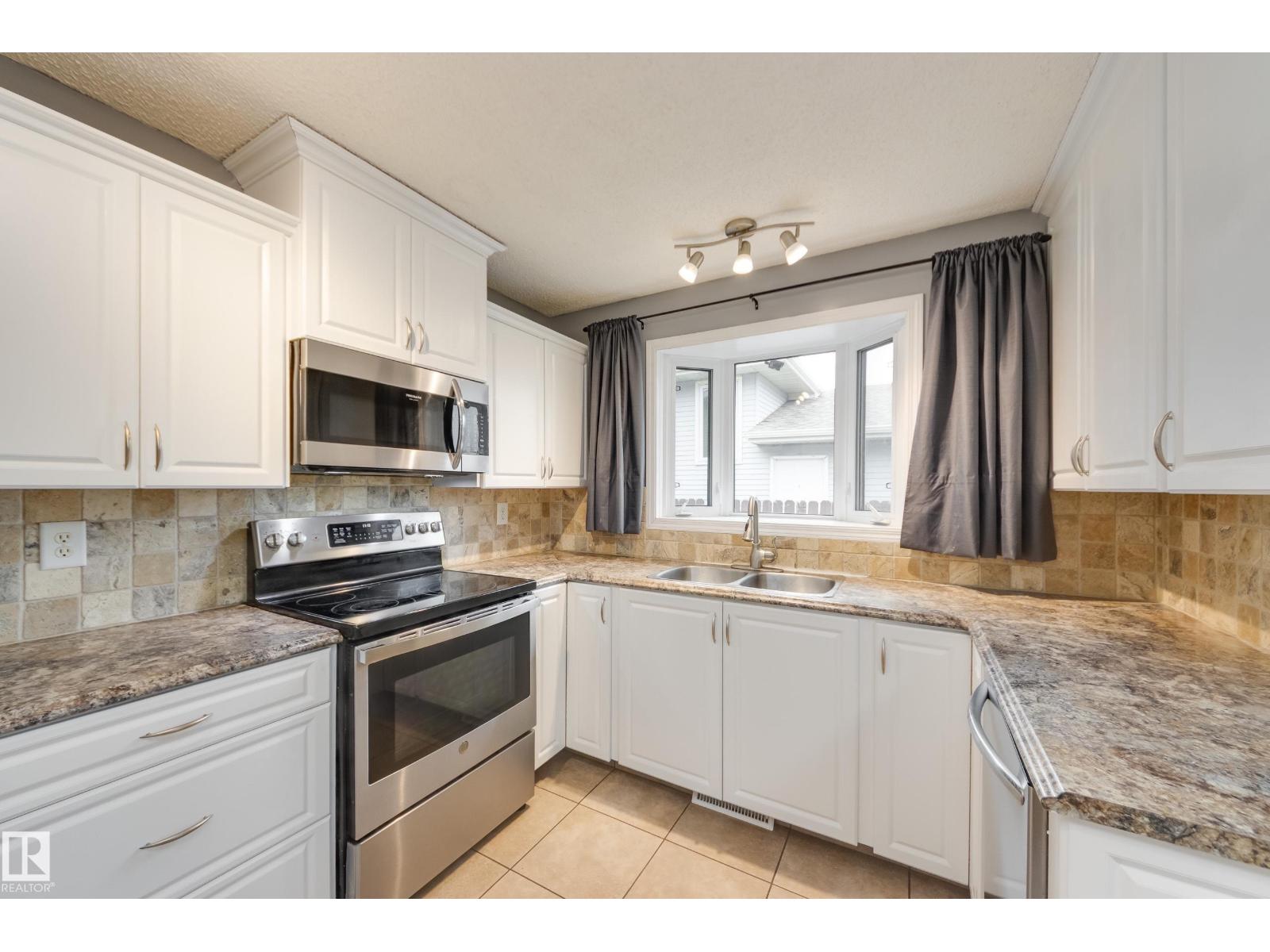 14615 29a St Nw Nw, Edmonton, Alberta  T5Y 2E4 - Photo 10 - E4460688
