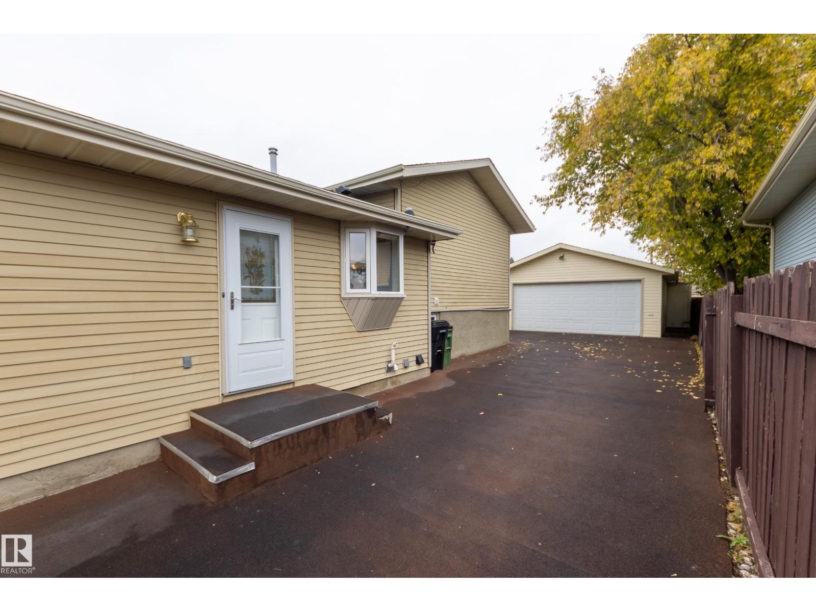 14615 29a St Nw Nw, Edmonton, Alberta  T5Y 2E4 - Photo 36 - E4460688