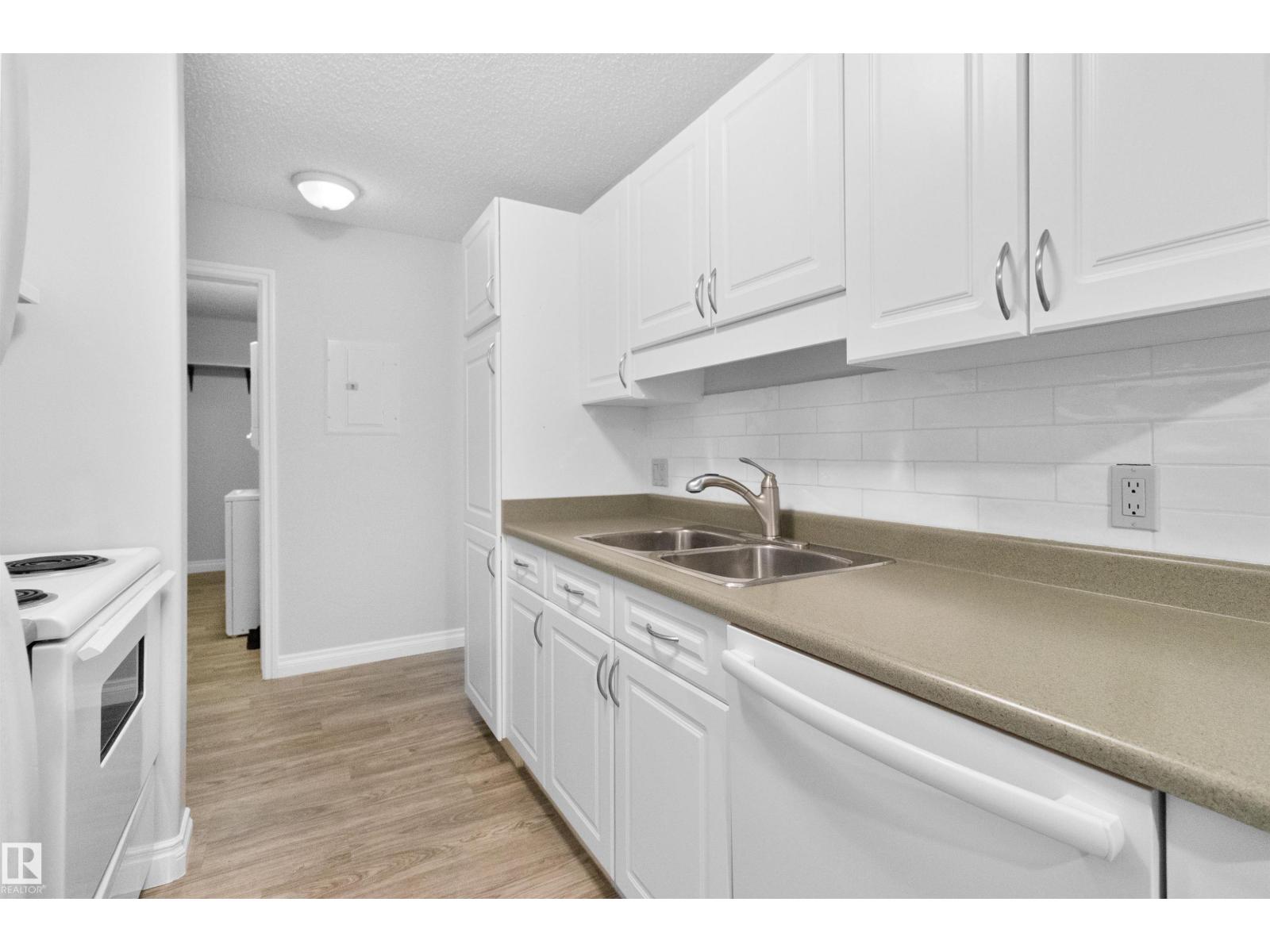 #304 11446 40 Av Nw, Edmonton, Alberta  T6J 0R5 - Photo 6 - E4460689