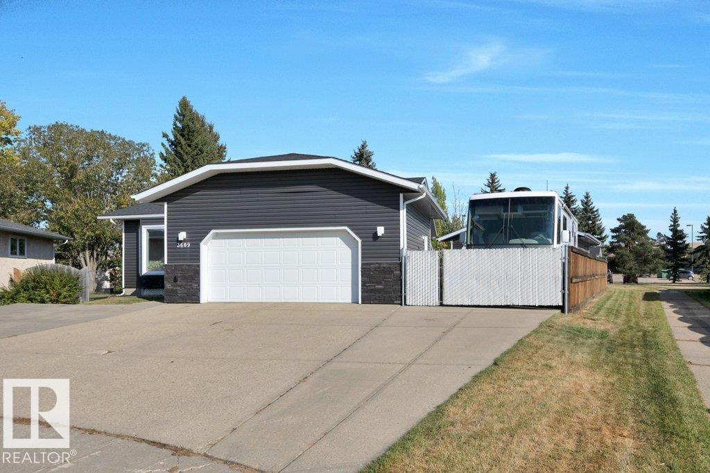 3609 36 St, Leduc, Alberta  T9E 6J8 - Photo 3 - E4460690