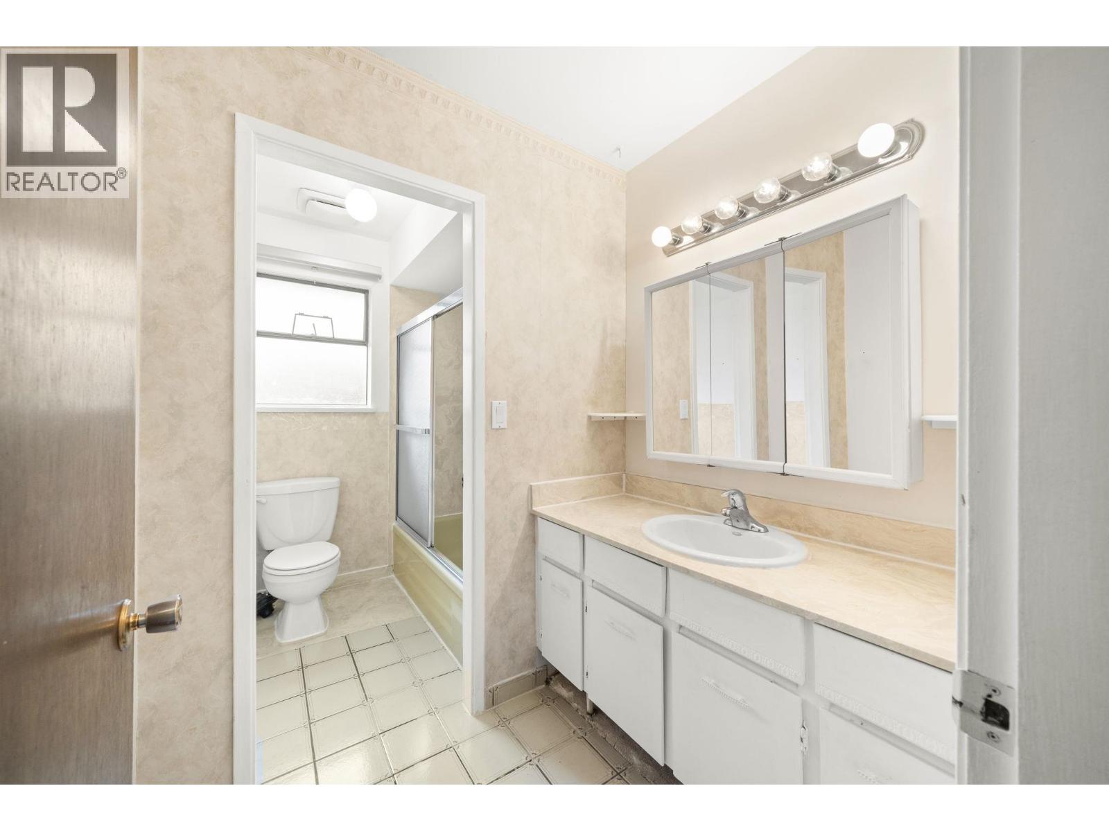 9920 Francis Road, Richmond, British Columbia  V6Y 1B3 - Photo 11 - R3053487