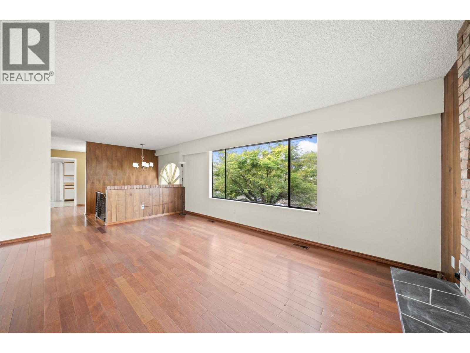 9920 Francis Road, Richmond, British Columbia  V6Y 1B3 - Photo 3 - R3053487