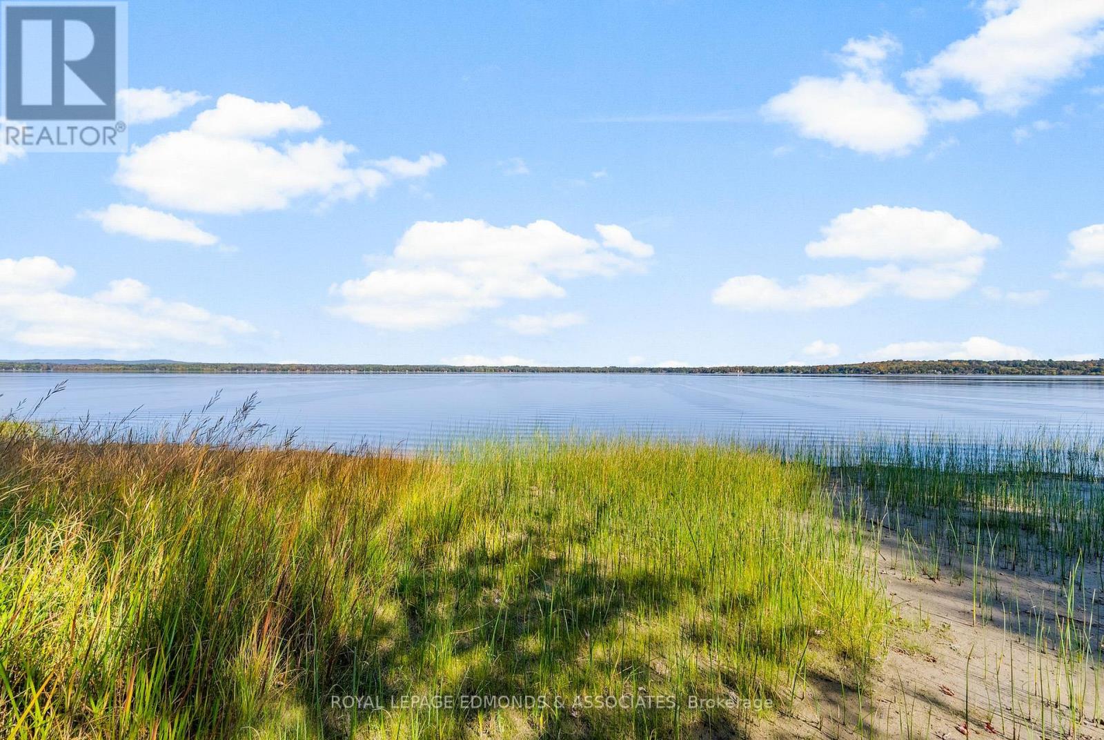 1227 Burns Drive, Laurentian Valley, Ontario  K8A 7M9 - Photo 45 - X12443515