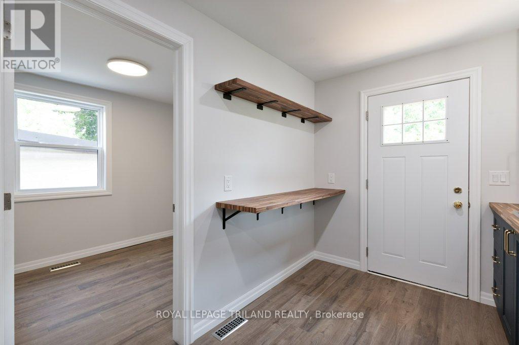 35 Inkerman Street, St. Thomas, Ontario  N5P 3E9 - Photo 19 - X12393585