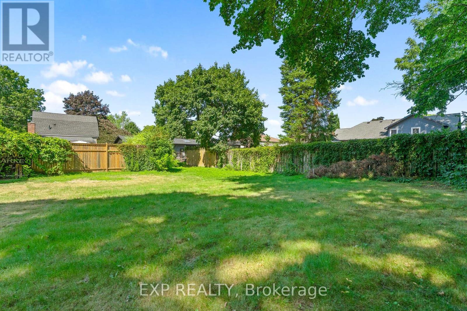 6244 Russell Street, Niagara Falls, Ontario  L2J 1P1 - Photo 46 - X12440910