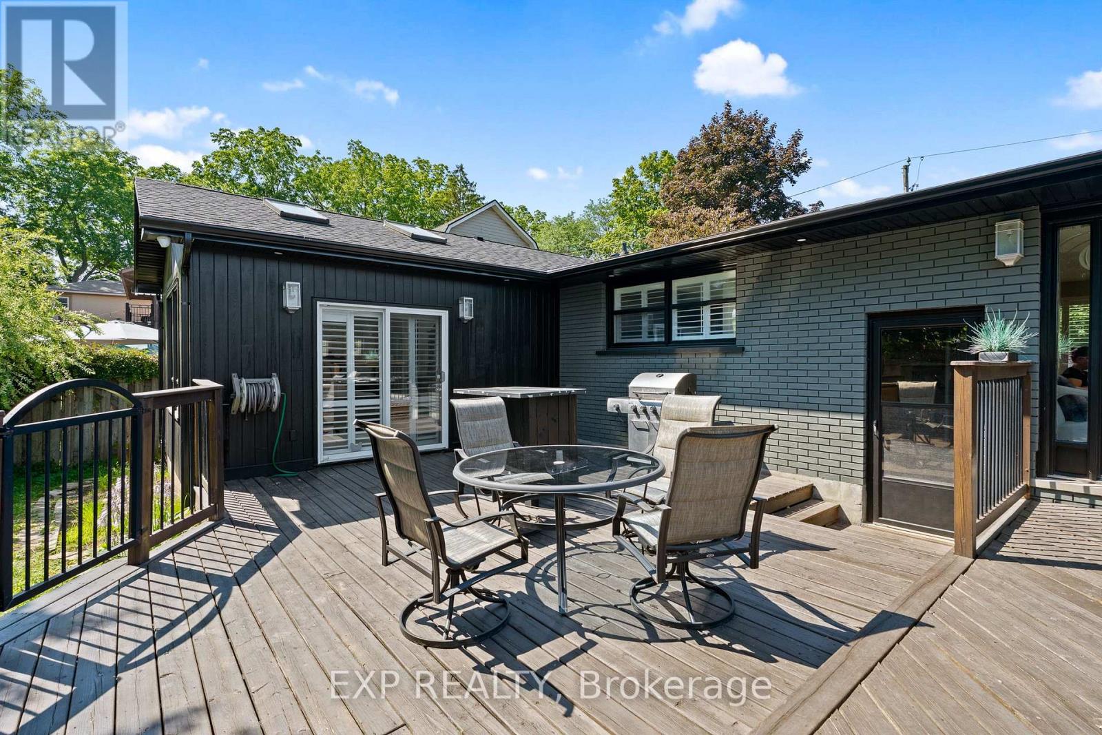 6244 Russell Street, Niagara Falls, Ontario  L2J 1P1 - Photo 44 - X12440910