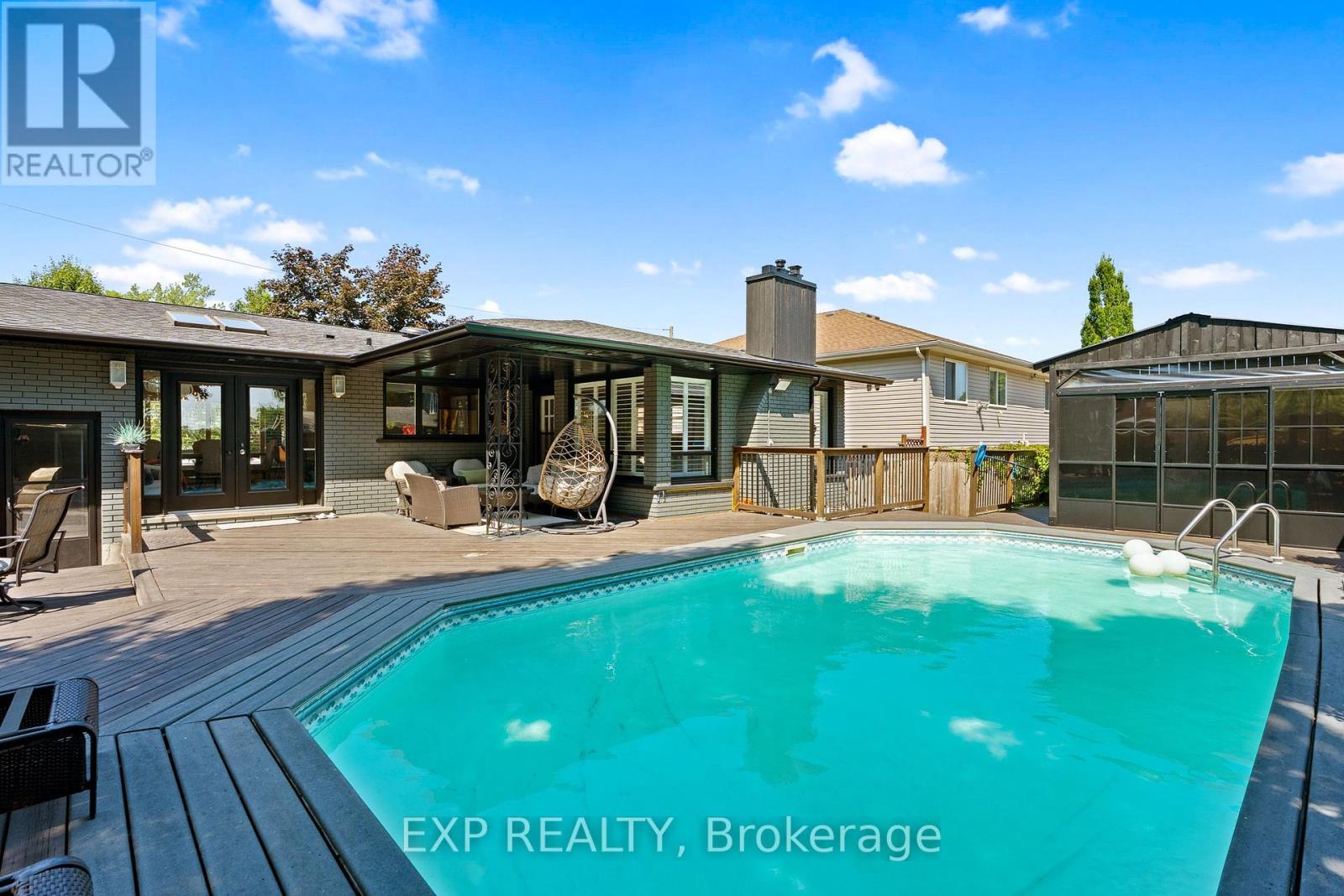 6244 Russell Street, Niagara Falls, Ontario  L2J 1P1 - Photo 42 - X12440910