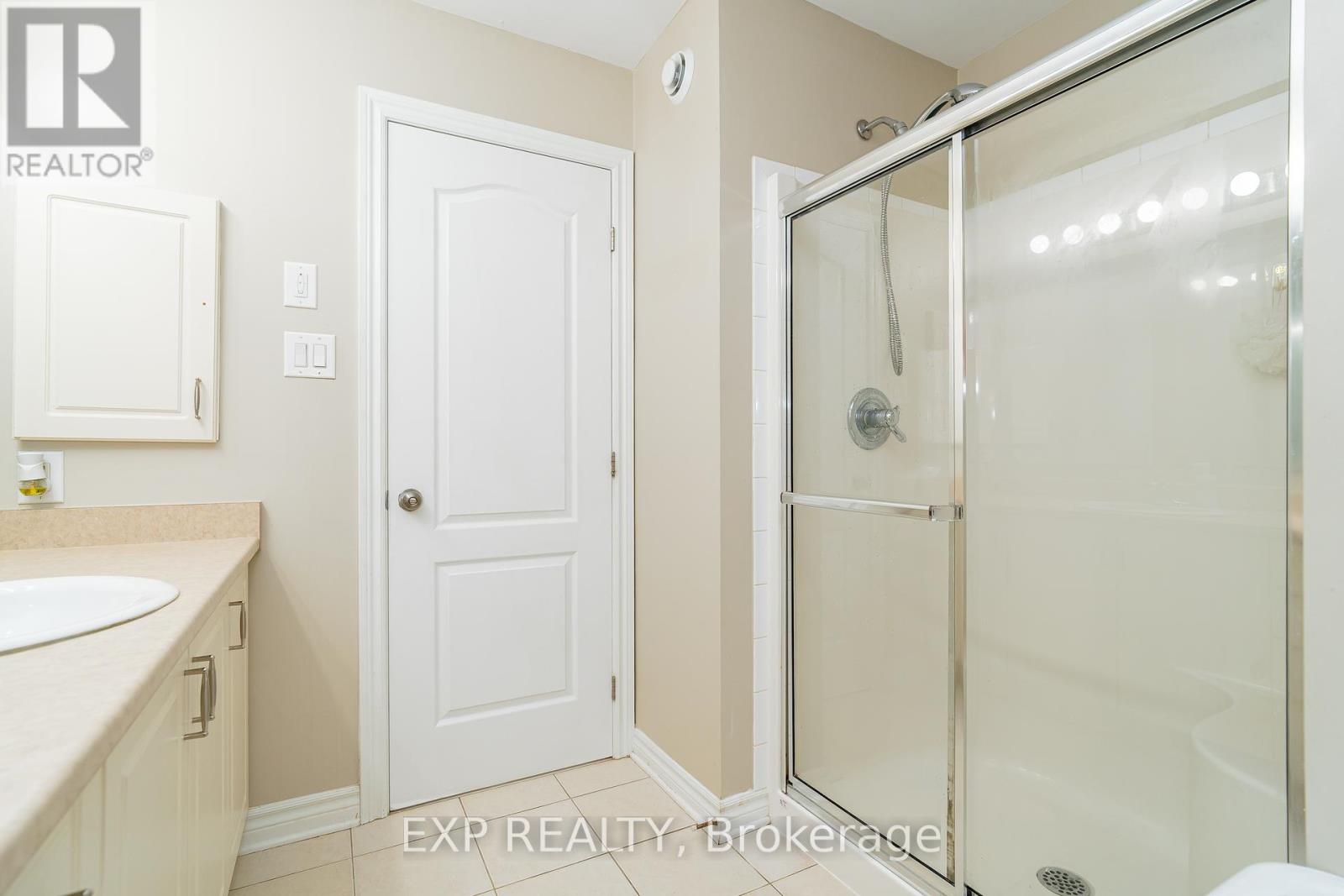 441 Foxhall Way, Ottawa, Ontario  K2M 0G1 - Photo 18 - X12434074