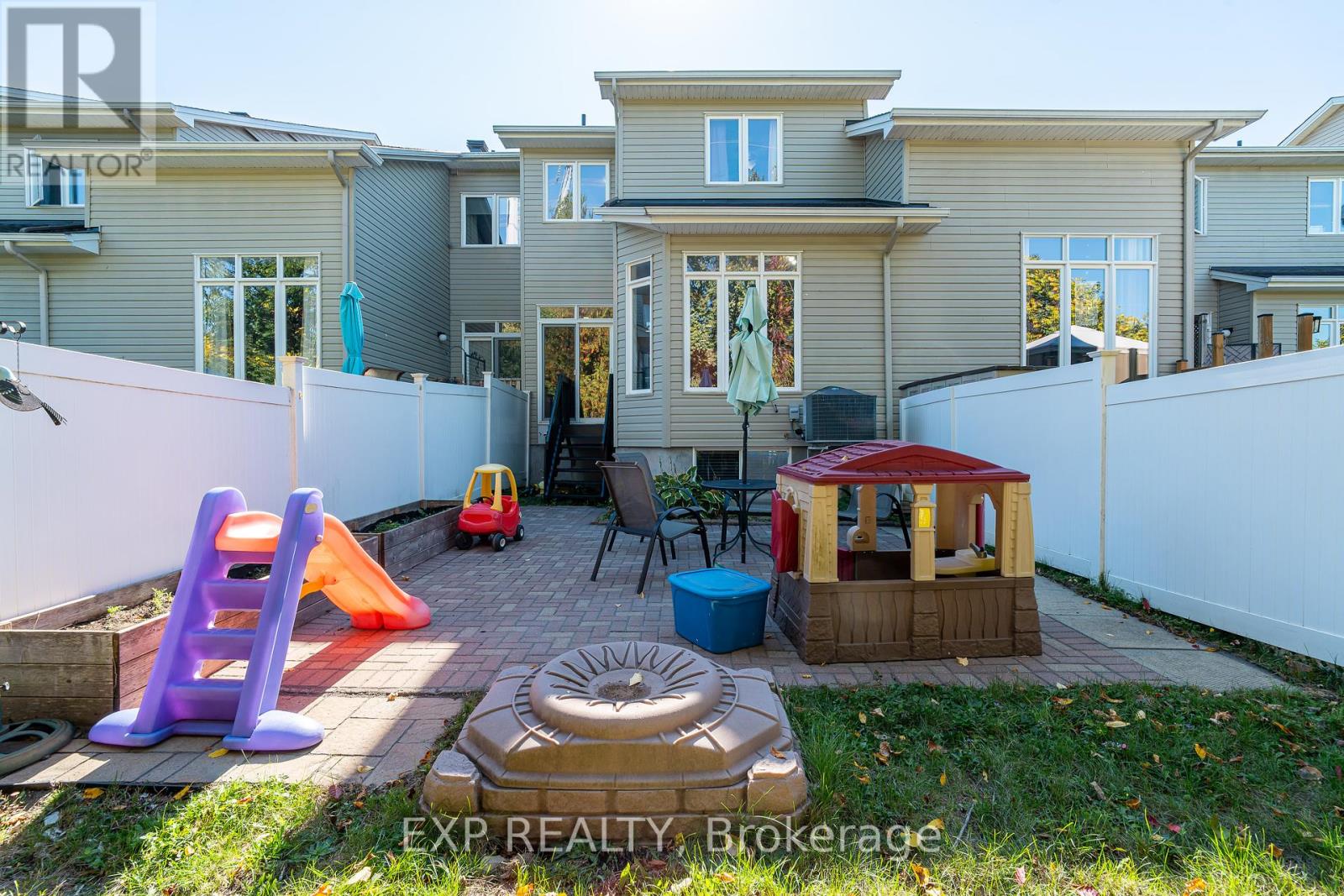 441 Foxhall Way, Ottawa, Ontario  K2M 0G1 - Photo 25 - X12434074