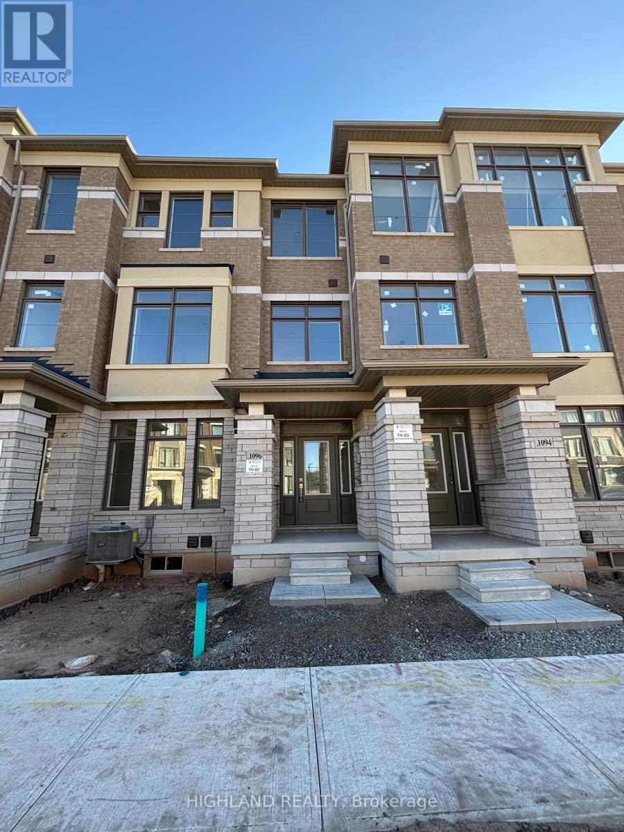 1096 WHEAT BOOM DRIVE, Oakville, Ontario