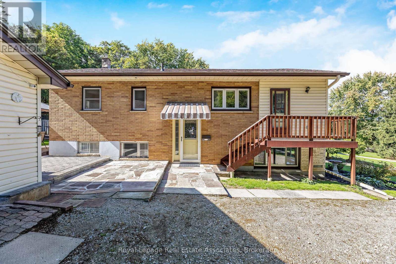 116 Park Street E, Halton Hills, Ontario  L7G 2V4 - Photo 6 - W12443388