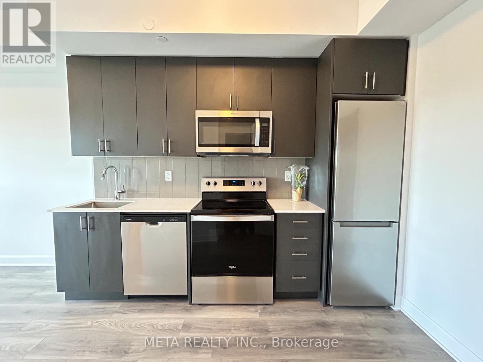 621 - 3240 William Coltson Avenue, Oakville, Ontario  L6H 8C8 - Photo 3 - W12443393