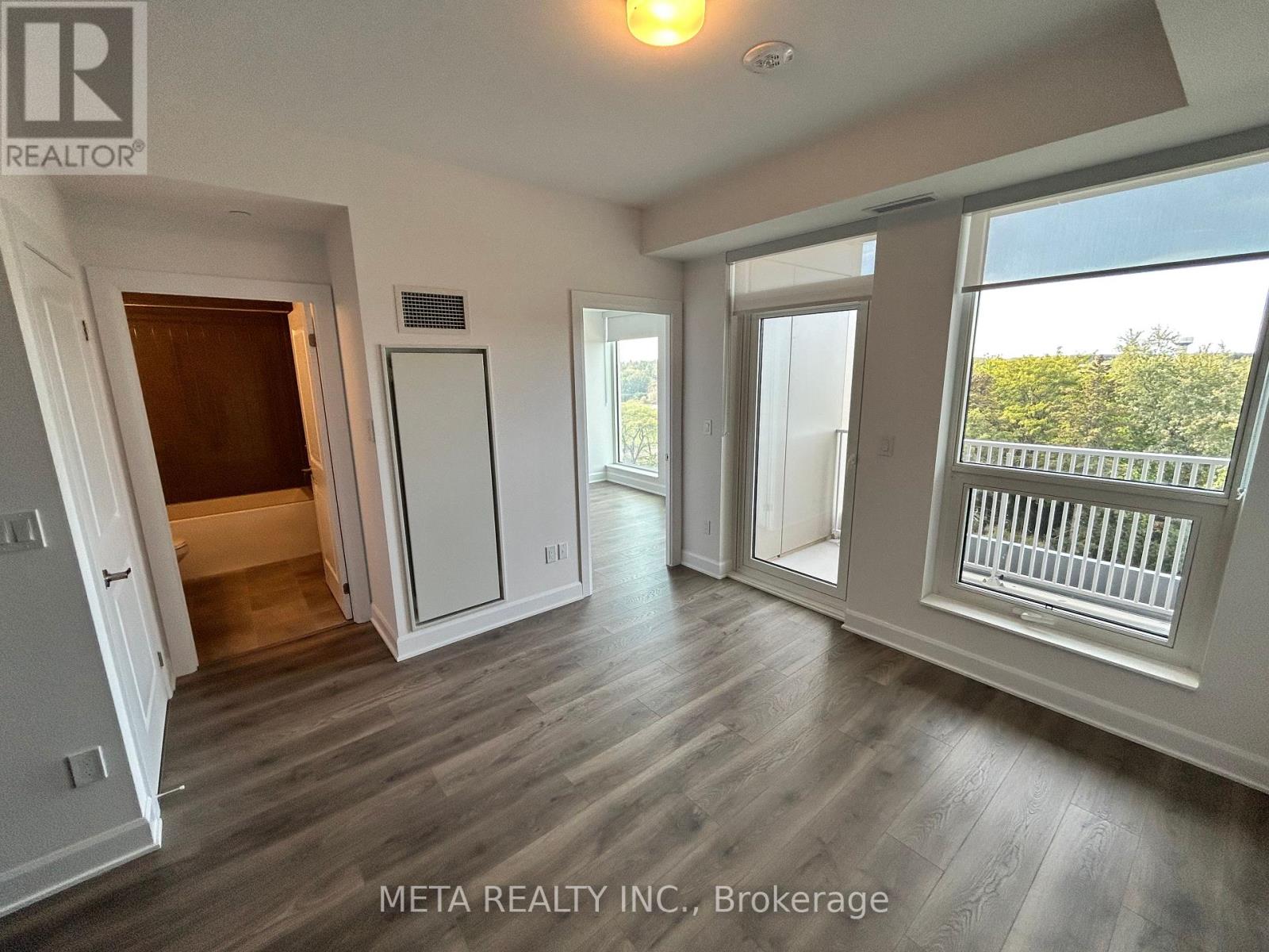 621 - 3240 William Coltson Avenue, Oakville, Ontario  L6H 8C8 - Photo 7 - W12443393