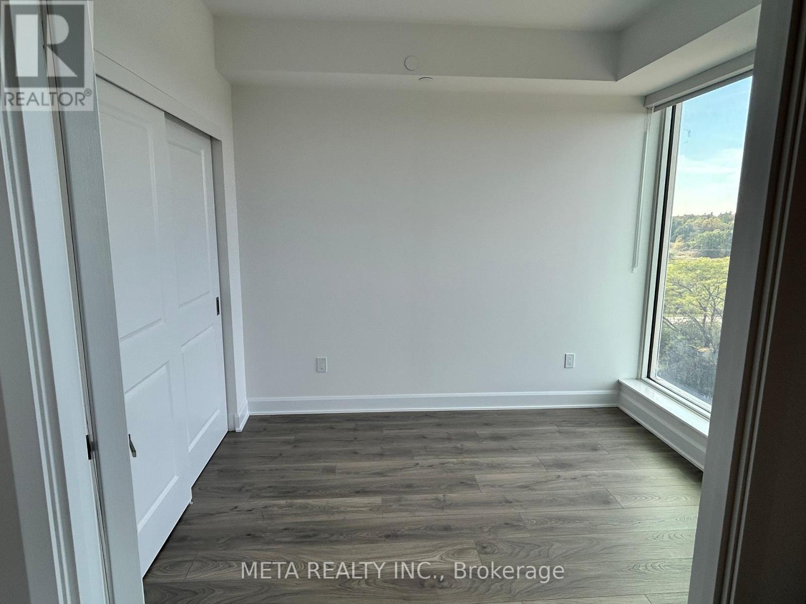 621 - 3240 William Coltson Avenue, Oakville, Ontario  L6H 8C8 - Photo 9 - W12443393